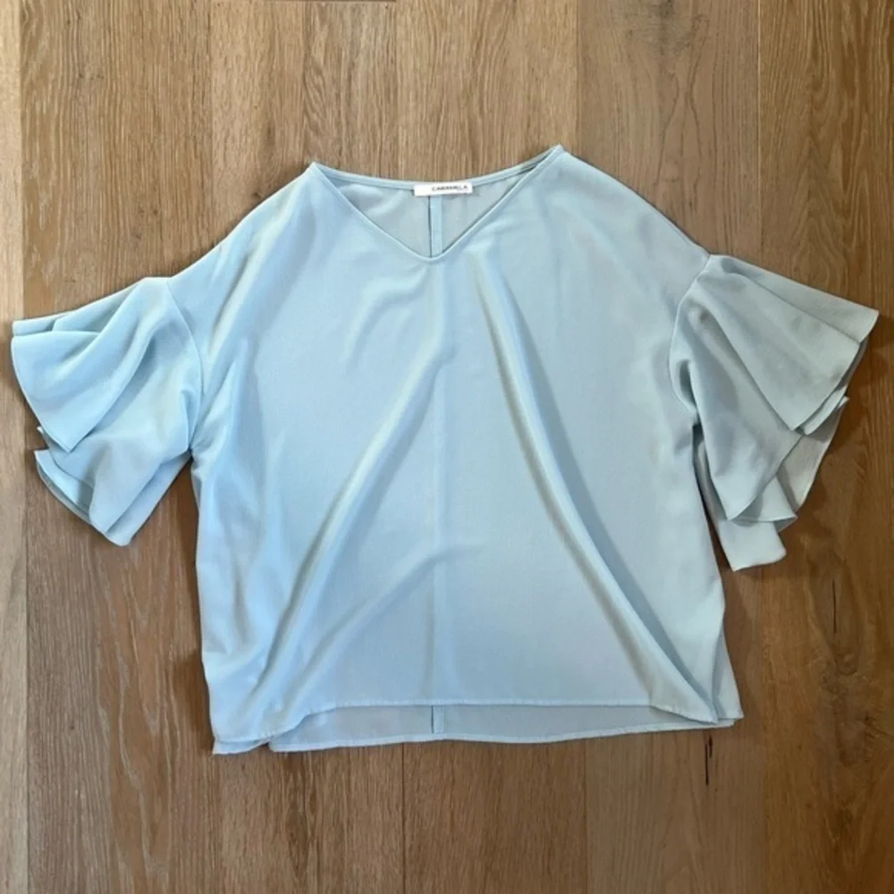 Caramela Preppy Baby Blue Drop Sleeve Blouse with Drop Neck Size Medium